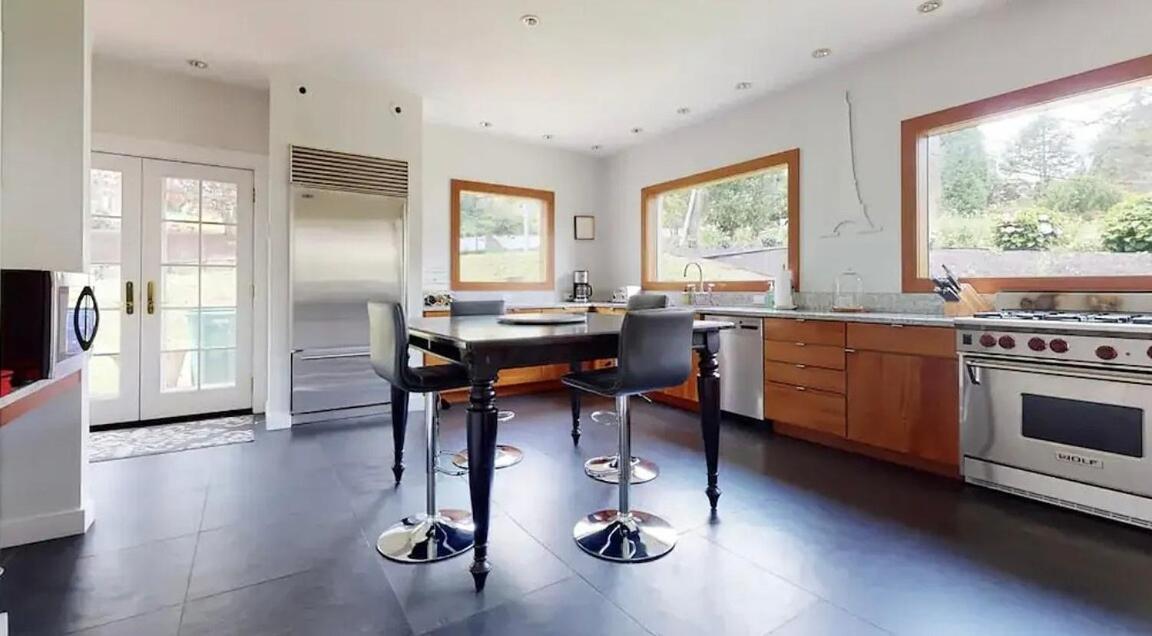 Gorgeous 5 Bedroom Boston Home Chestnut Hill Eksteriør billede